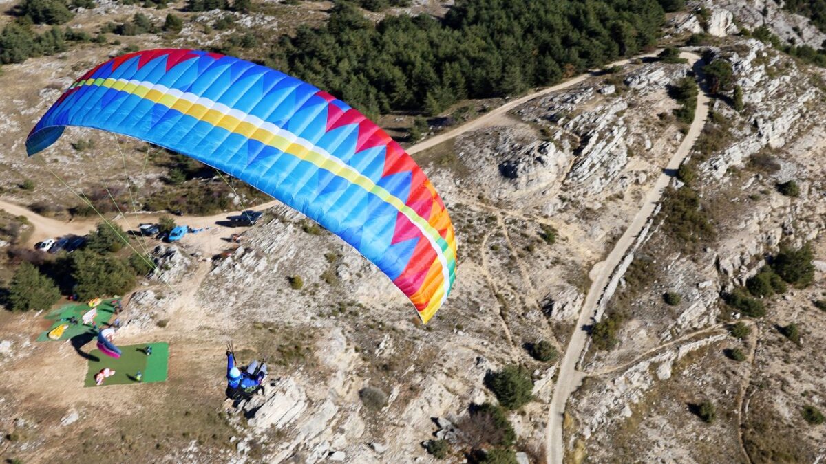 1644587232-7384 1644587232-7384