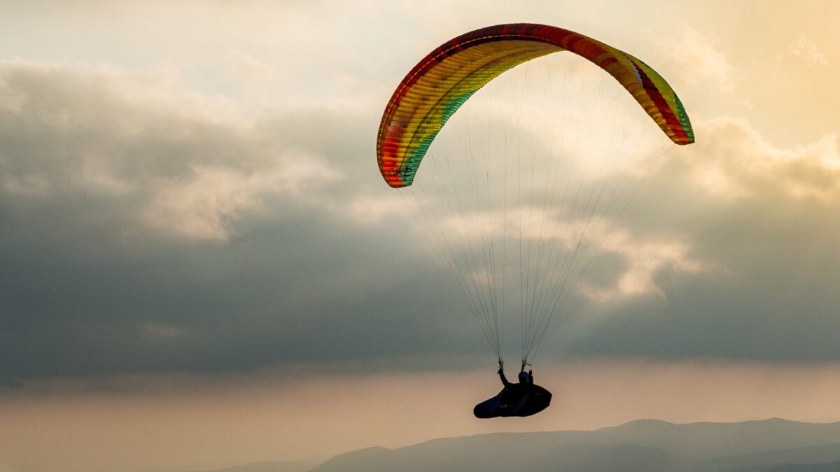 1568653644-7404 1568653644-7404