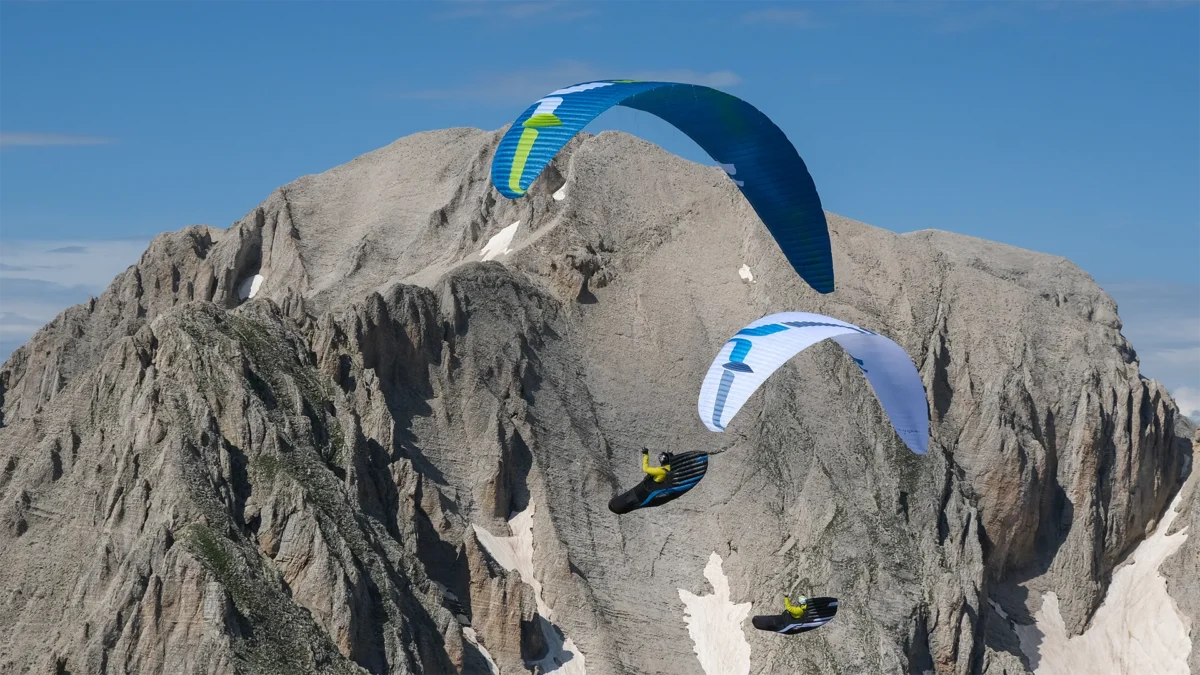 ozone-lyght-iwh-and wia-against-mountain-peak ozone-lyght-iwh-and wia-against-mountain-peak