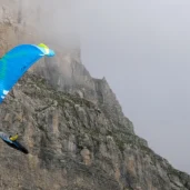 ozone-lyght-iwh-from-below-soaring-mountainside-into-cloud