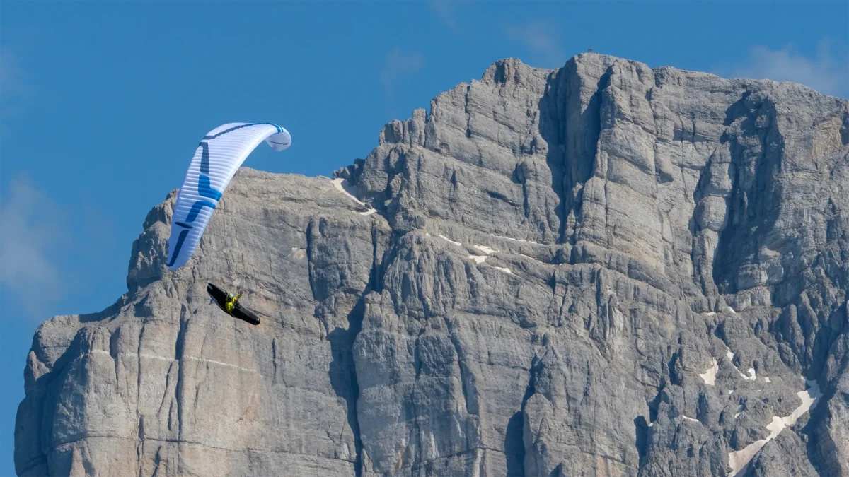 ozone-lyght-wia-w-from-side-against-vertical-cliff ozone-lyght-wia-w-from-side-against-vertical-cliff