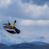 ozone-frace2-in-air-from-behind2
