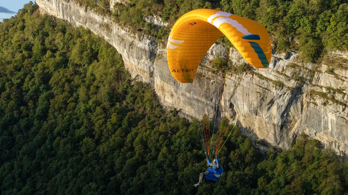 AltaGT-fjell-og-skog-oransje AltaGT-fjell-og-skog-oransje