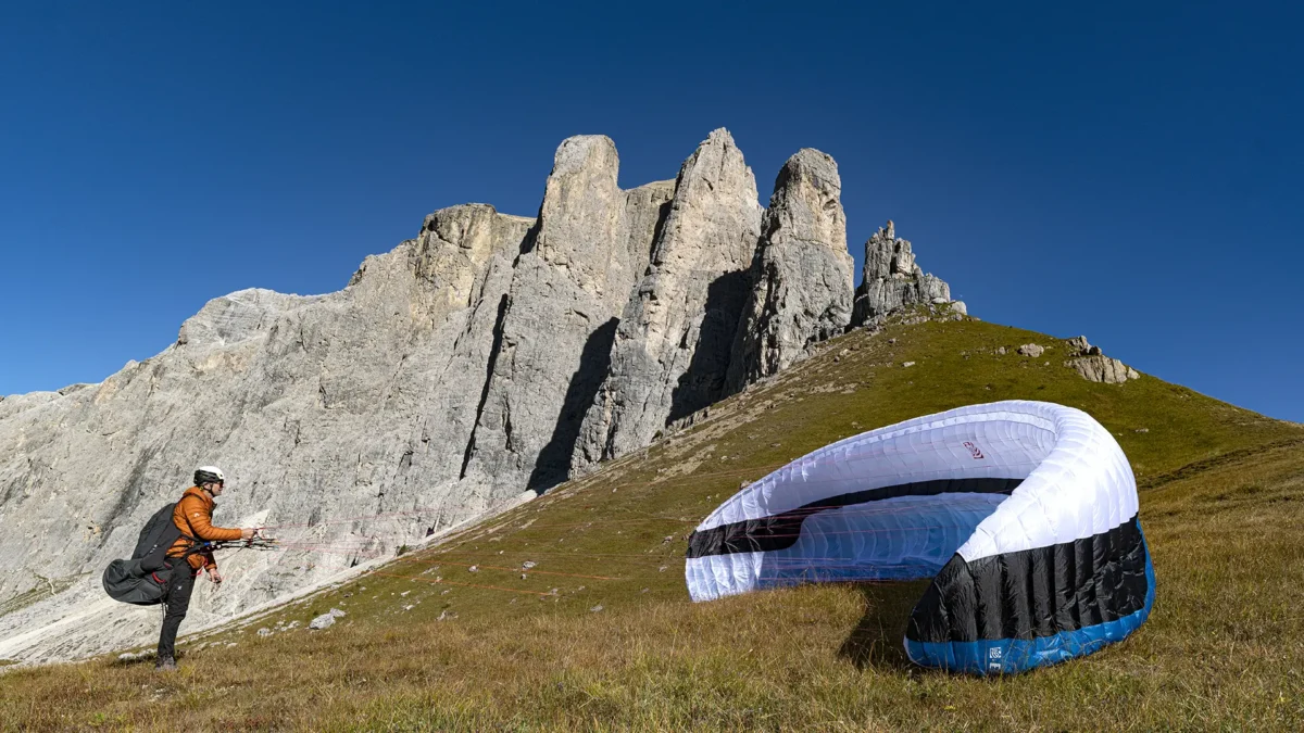 Bandit2-blaa-paa-bakken Bandit2-blaa-paa-bakken