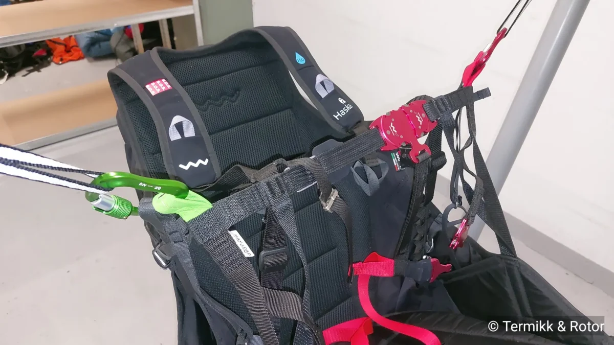 08100461163 (4) 08100461163 (4)