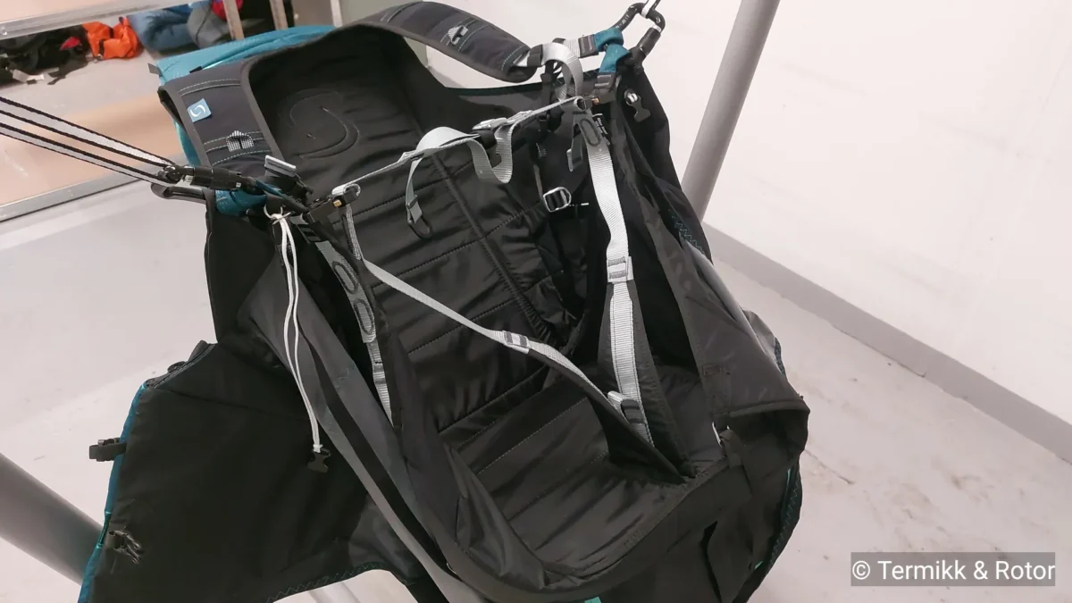 2172_MM_0426R0 (2) 2172_MM_0426R0 (2)