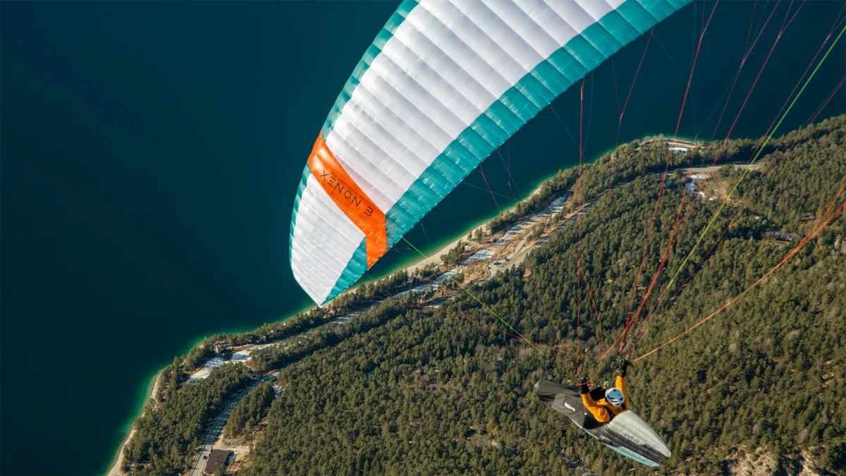 nova-xenon-3-top-view-close-on-glide nova-xenon-3-top-view-close-on-glide